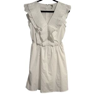 🌻Versona NWOT White Ruffle Neckline Romper with Pockets 🌻